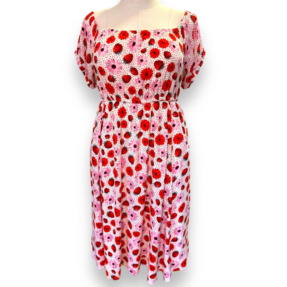 Torrid 1 (1X 14/16) Retro Chic Strawberries & Flowers Off Shoulder Midi Dress